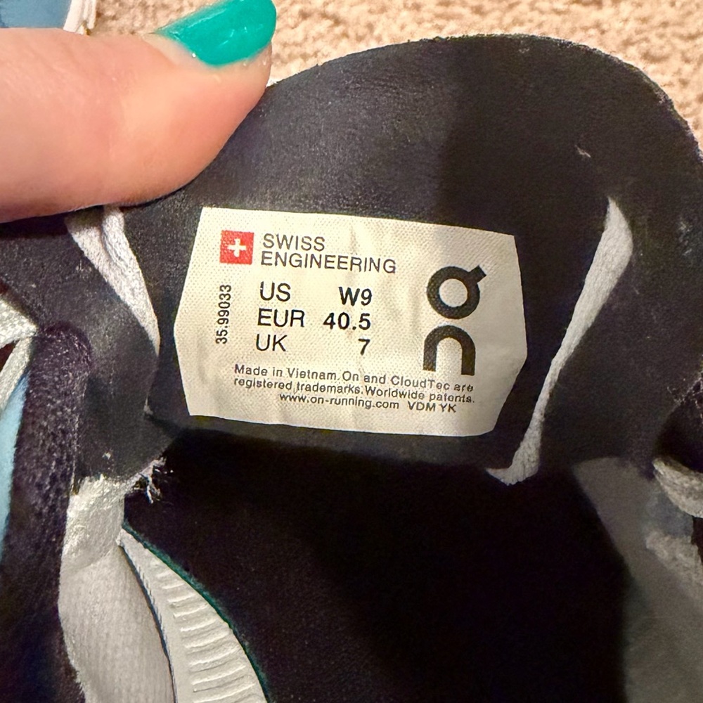 On Running Cloudflow Womens Low Top Sneakers in Niagara/Meadow 9 - Picture 7 of 9
